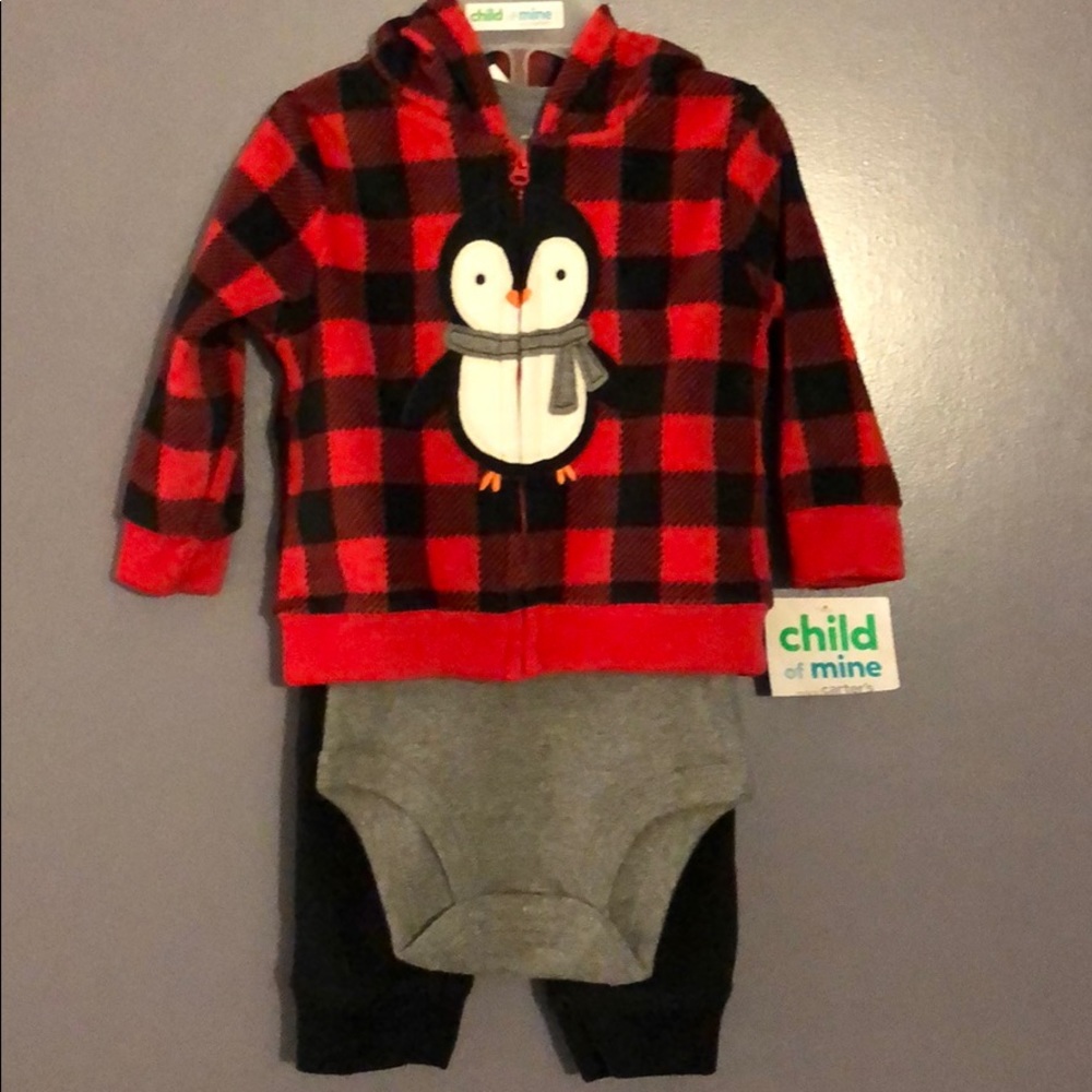 NWT Carter’s 3 piece fleece outfit